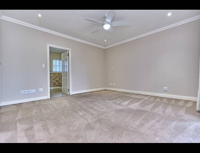3 BEDROOM FREESTANDING FOR SALE IN WATERFALL VALLEY MATURE LIFESTYLE ESTATE